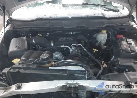 2003 Dodge Ram 1500 Slt/Laramie/St from USA, damaged, VIN 1D3HU18D53J664417